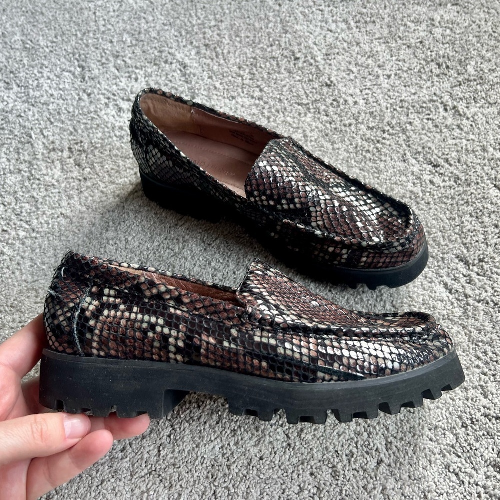 Donald J Pliner Rio Size 7 N Snake Print Leather Slip On Loafers